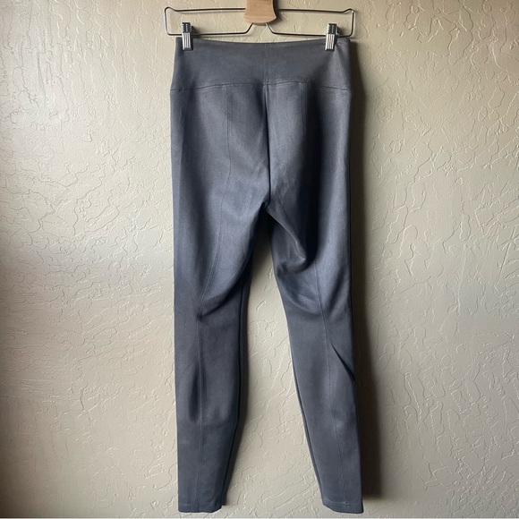 White House Black Market Runway‎ Leggings in Grey Suede - Picture 3 of 9